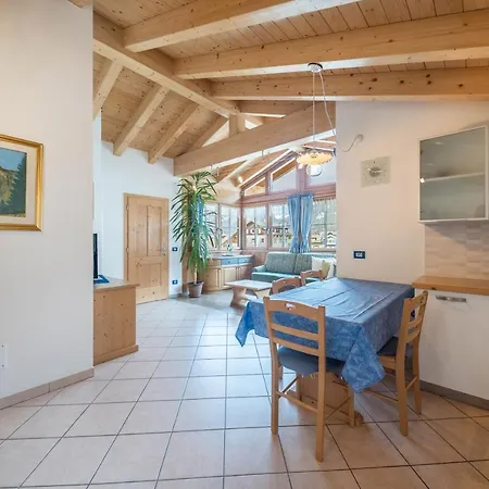 Cesa Zapin 1 Apartment