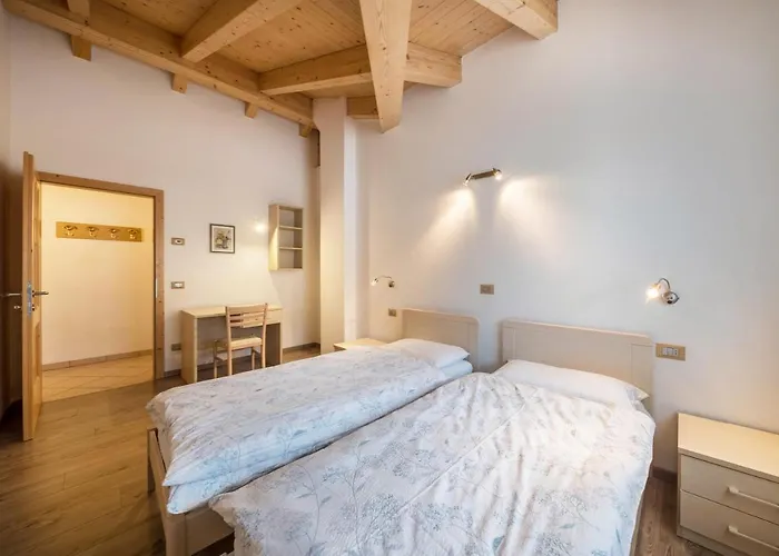 Cesa Zapin 1 דירה